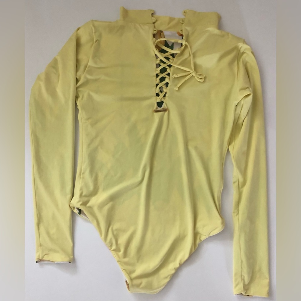 SAN LORENZO ~ Botanical ~ Reversible One Piece Long Sleeve Suit ~ Medium ~ Lemon